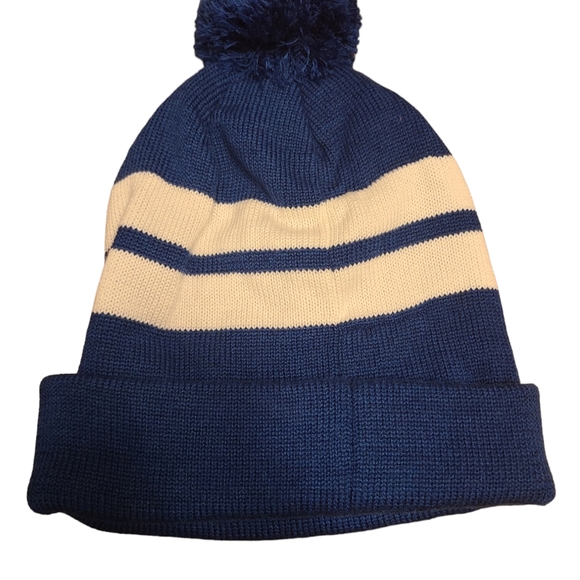 Oakley Beanie Hat Winter Stocking Cap Blue & White Pom Heavy Thick Cold Weather - Picture 2 of 3